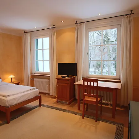 Hardtwald فندق باد هومبرغ فور دير هوه